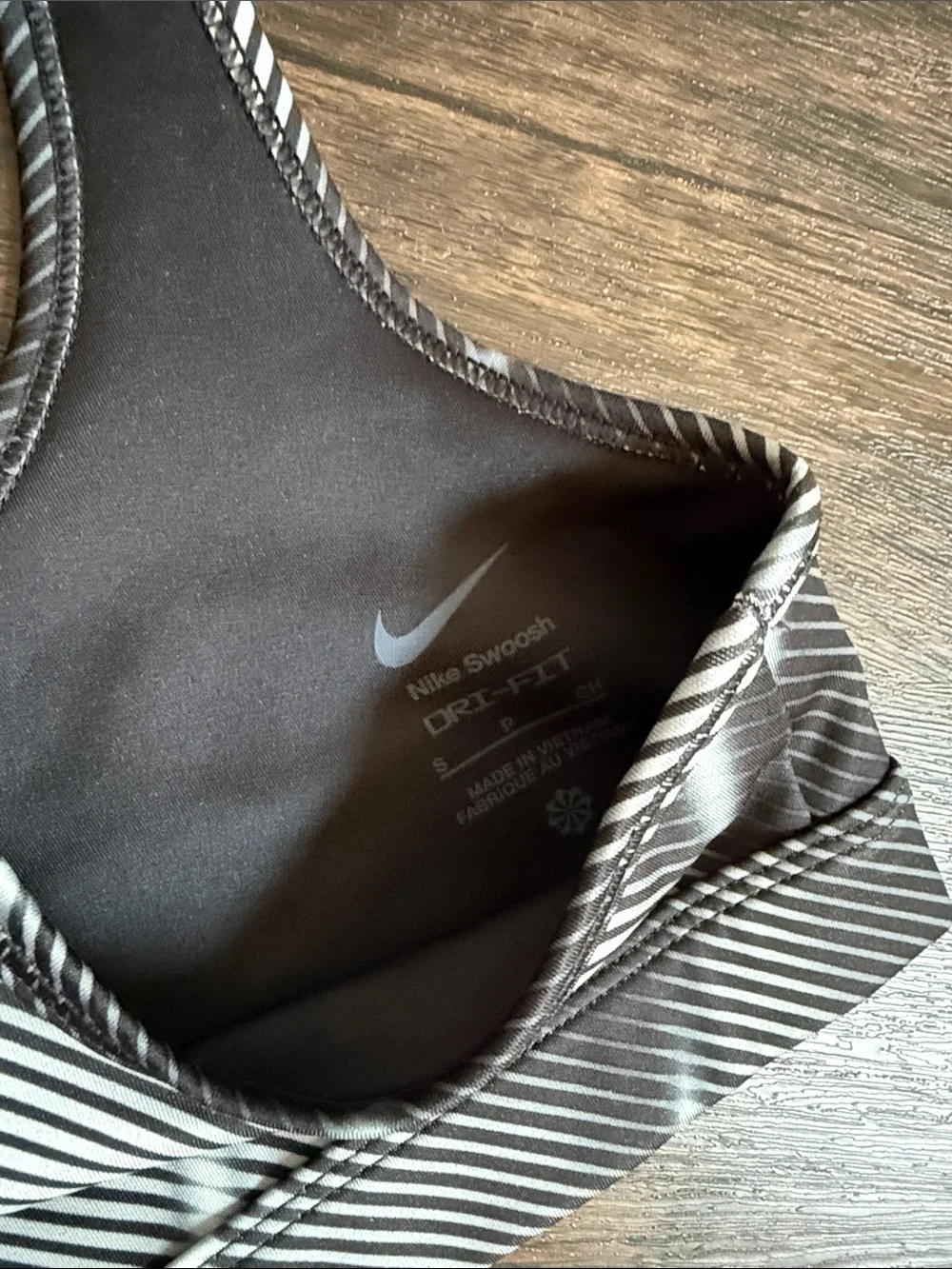 Nike Black & gray Graphic Racerback Sports Bra. NWT